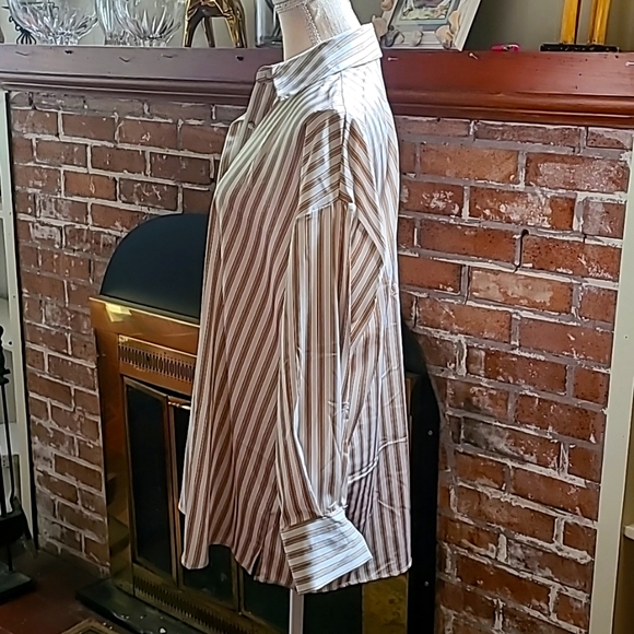 Maison d' Amelie Paris Striped Buttondown blouse - Picture 3 of 10